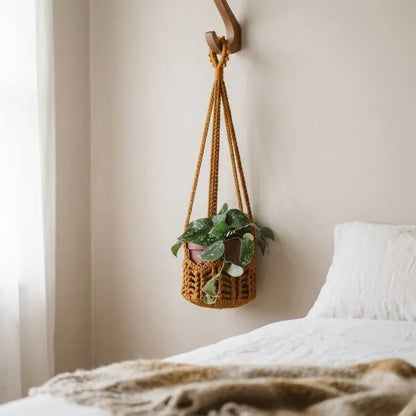 Picot Plant Hanger Crochet Pattern